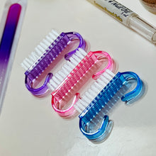 Load image into Gallery viewer, Nail Brush