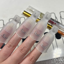 Load image into Gallery viewer, Nail Polish Remover Clip (Set of Ten Finger Caps Pieces)