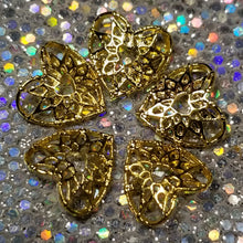 Load image into Gallery viewer, Harvesting Love || Filigree Nail Art Charm || Gold tone Stud