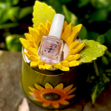 Load image into Gallery viewer, Dew Drop | 15ml Glossy Top Coat | Quick Drying | Three Free