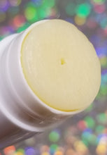 Load image into Gallery viewer, Piña Colada 🍍🍹 Vegan Cuticle Balm Tube